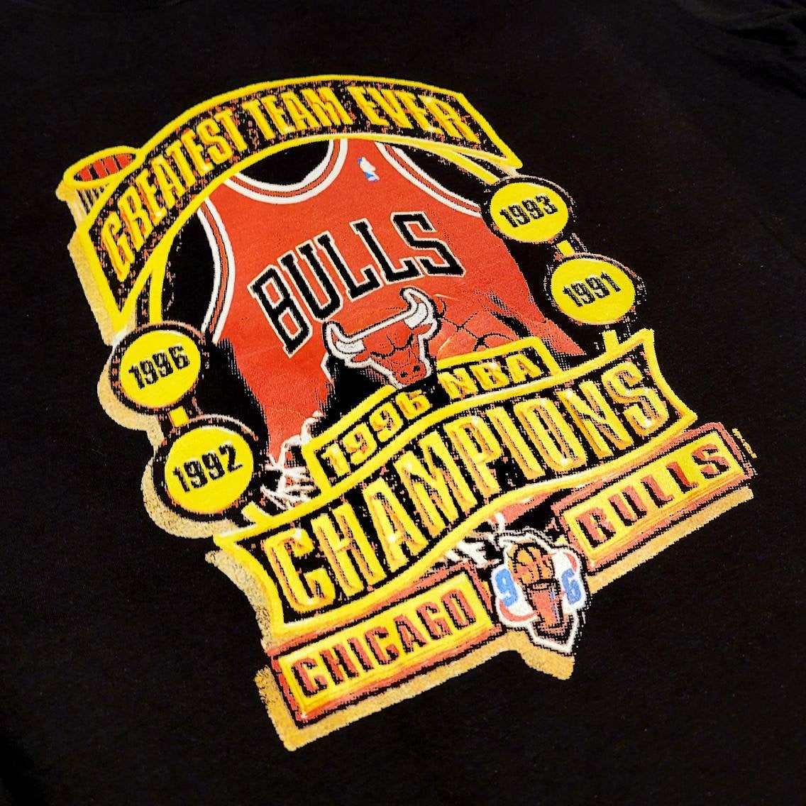 CHICAGO BULLS Mens T- Shirts Vintage – BGF Designs
